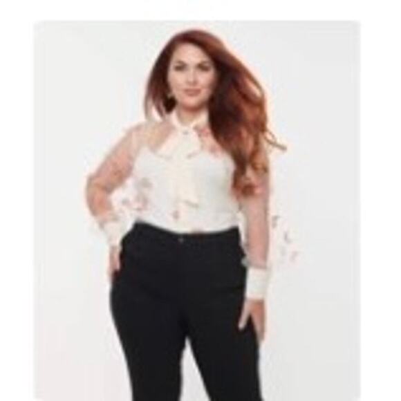 Unique Vintage 3D Butterfly Blouse Long Sleeve Lace with Bow Collar Sz XS #34 - Picture 6 of 9